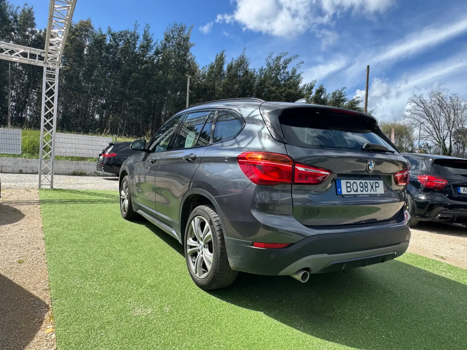 BMW X1 16 d sDrive Auto Line Sport 5