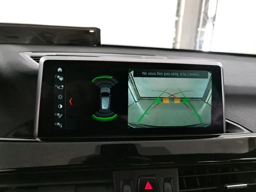 BMW X1 16 d sDrive Auto Line Sport 14