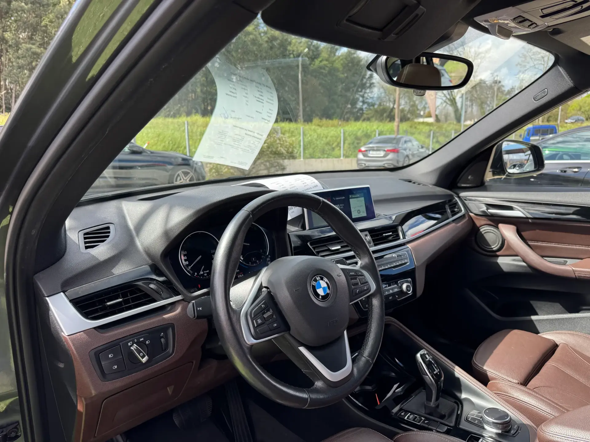 BMW X1 16 d sDrive Auto Line Sport 31