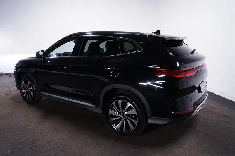 BYD Seal U 87 kWh design 23