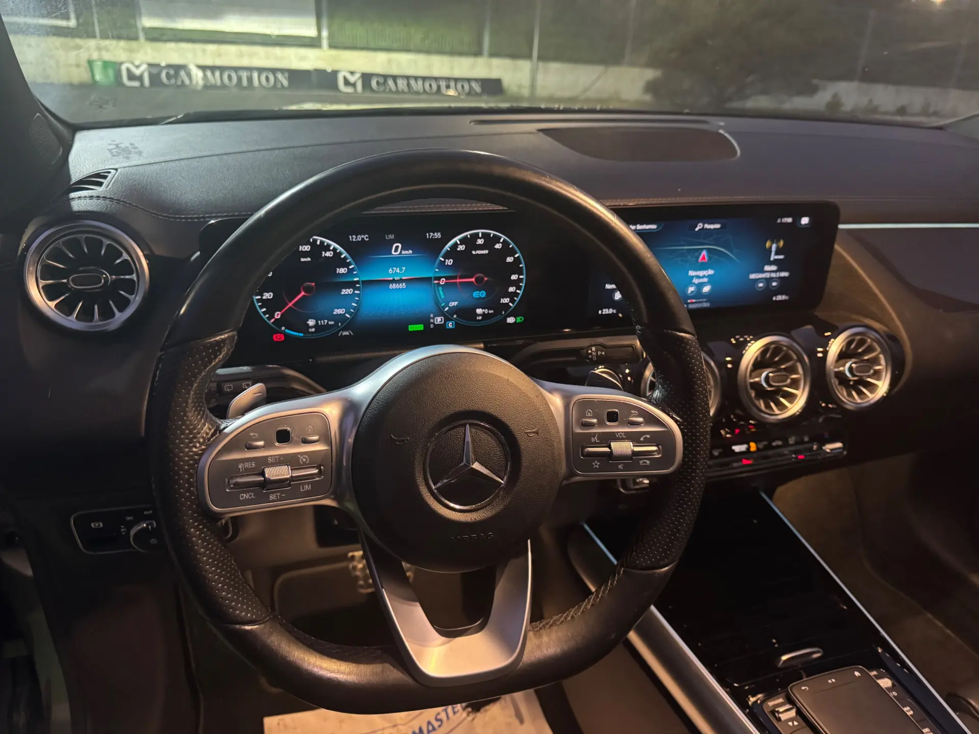 Mercedes-Benz GLA 250 e AMG Line 26