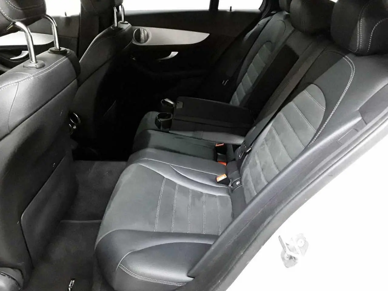 Mercedes-Benz C 300 de AMG Line 7