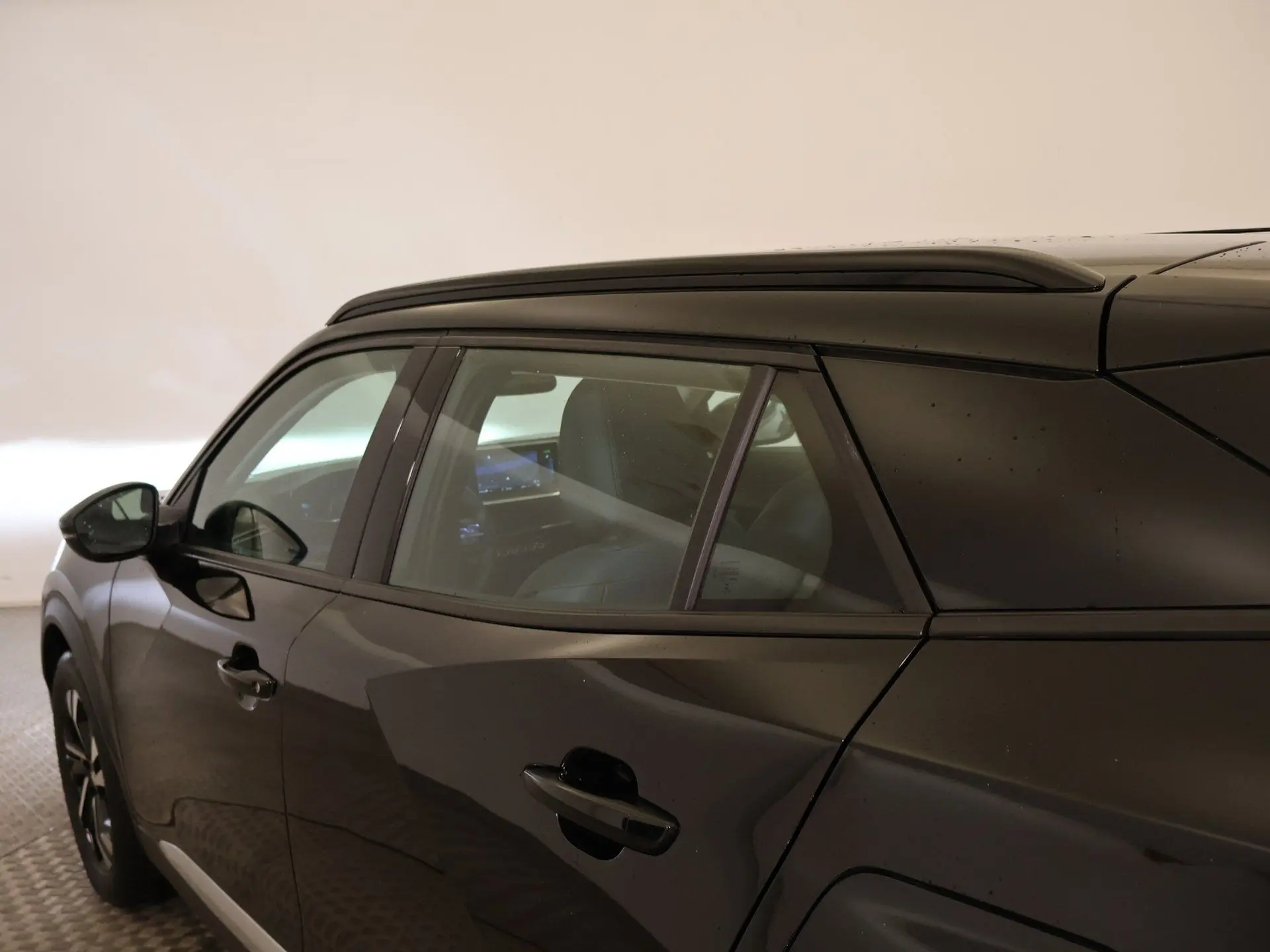 Peugeot e-2008 50 kWh Allure Pack 17