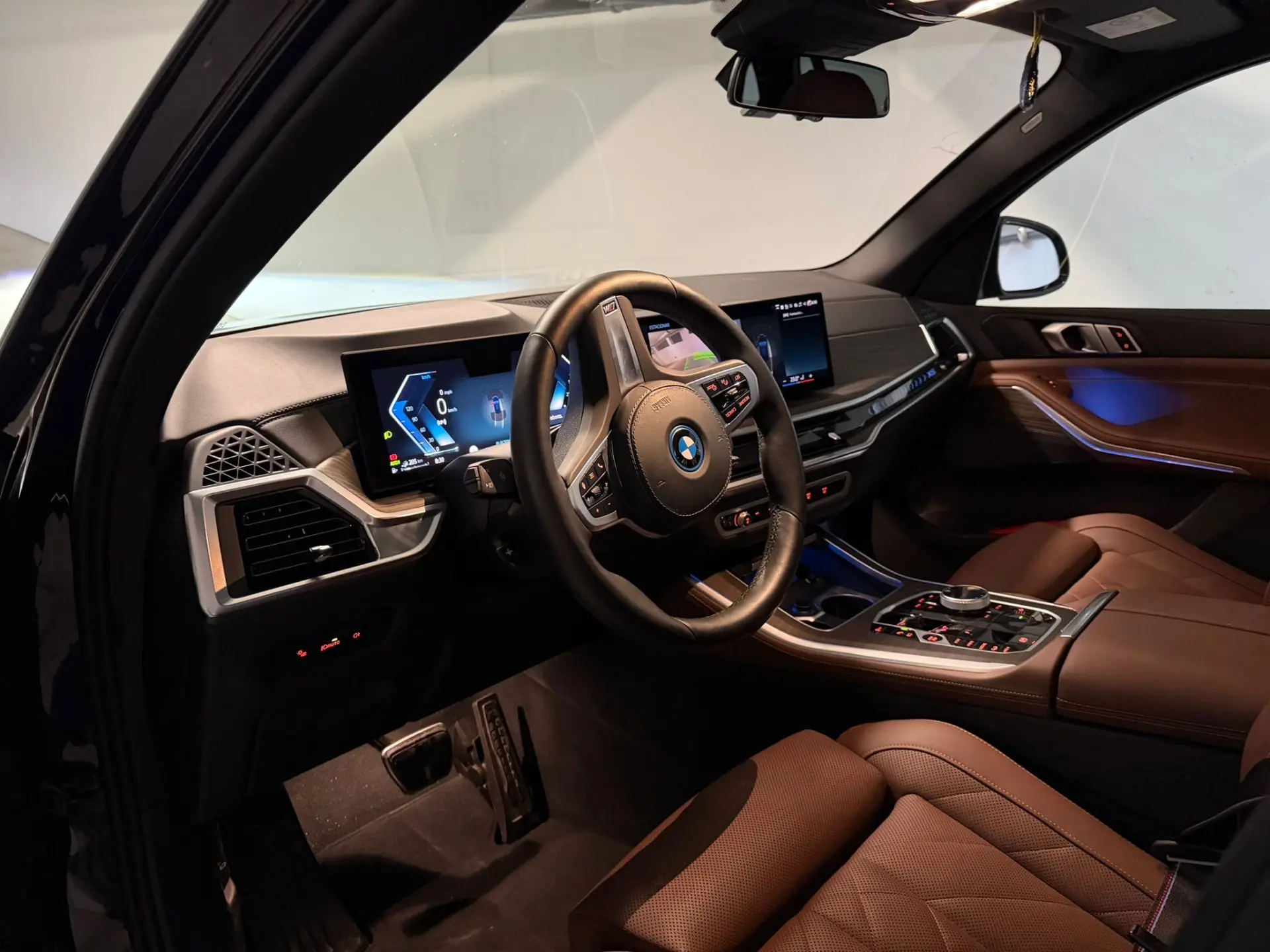 BMW X5 50 e xDrive Edição Desportiva M 31