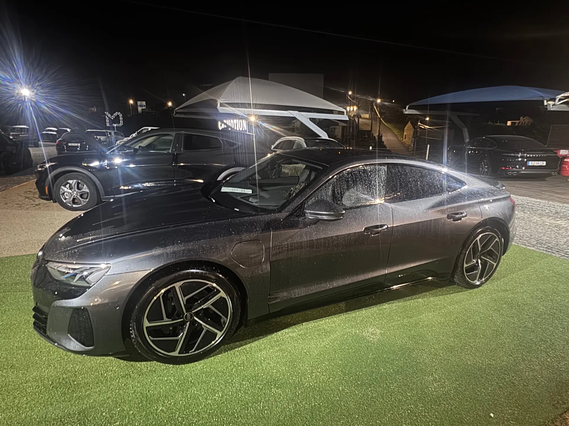 Audi e-tron GT quattro 13