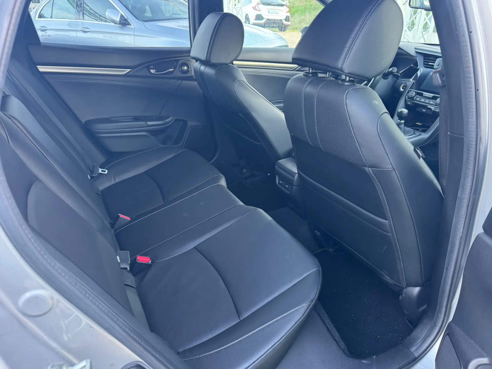 Honda Civic 1.0 i-VTEC Executive Premium 7