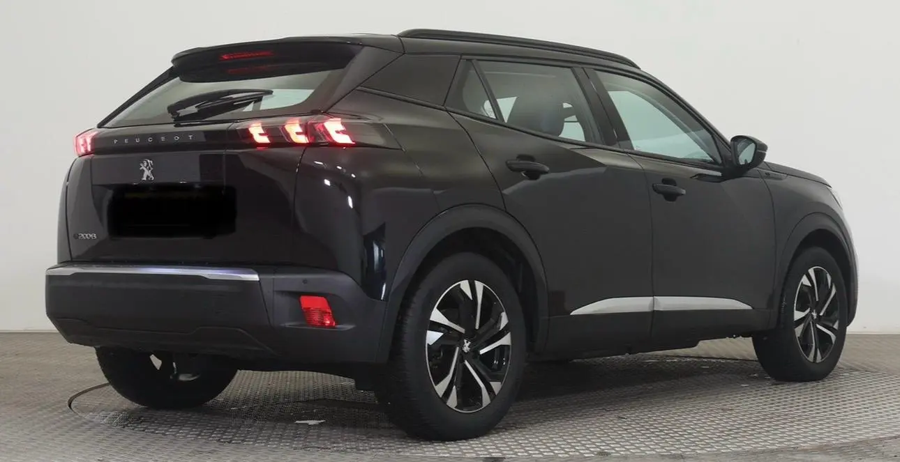 Peugeot e-2008 50 kWh Allure Pack 14