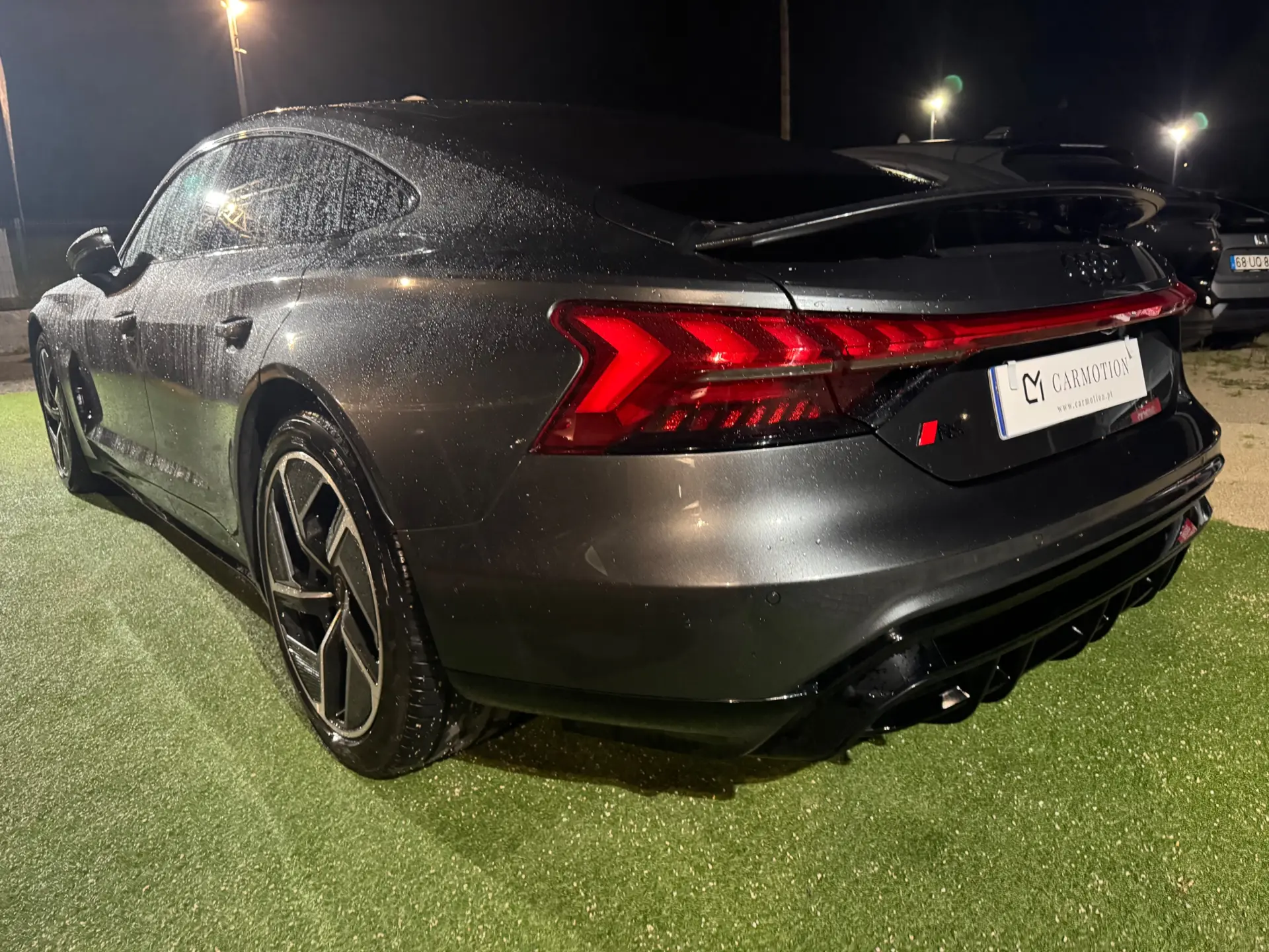 Audi e-tron GT quattro 16