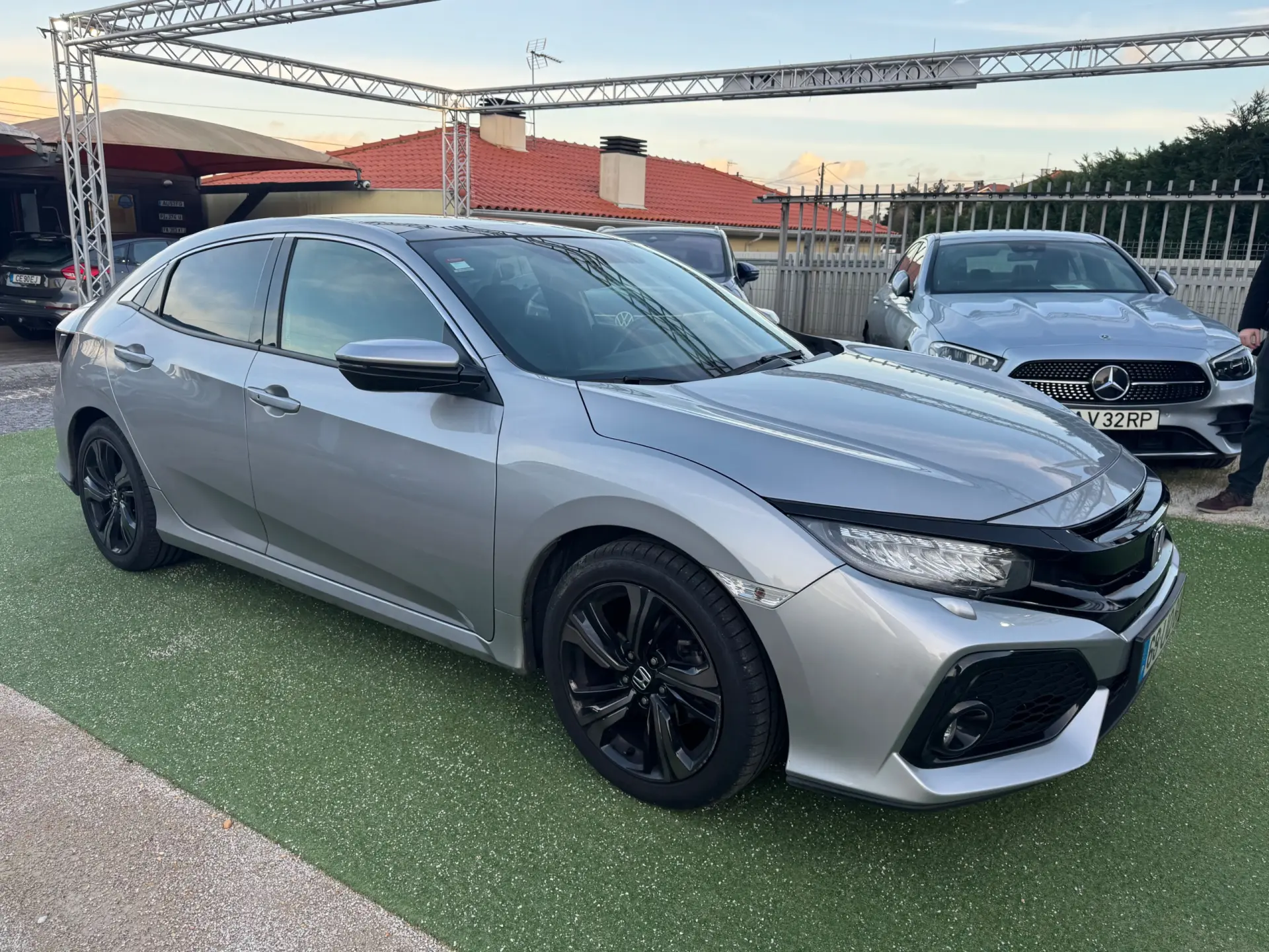 Honda Civic 1.0 i-VTEC Executive Premium 24