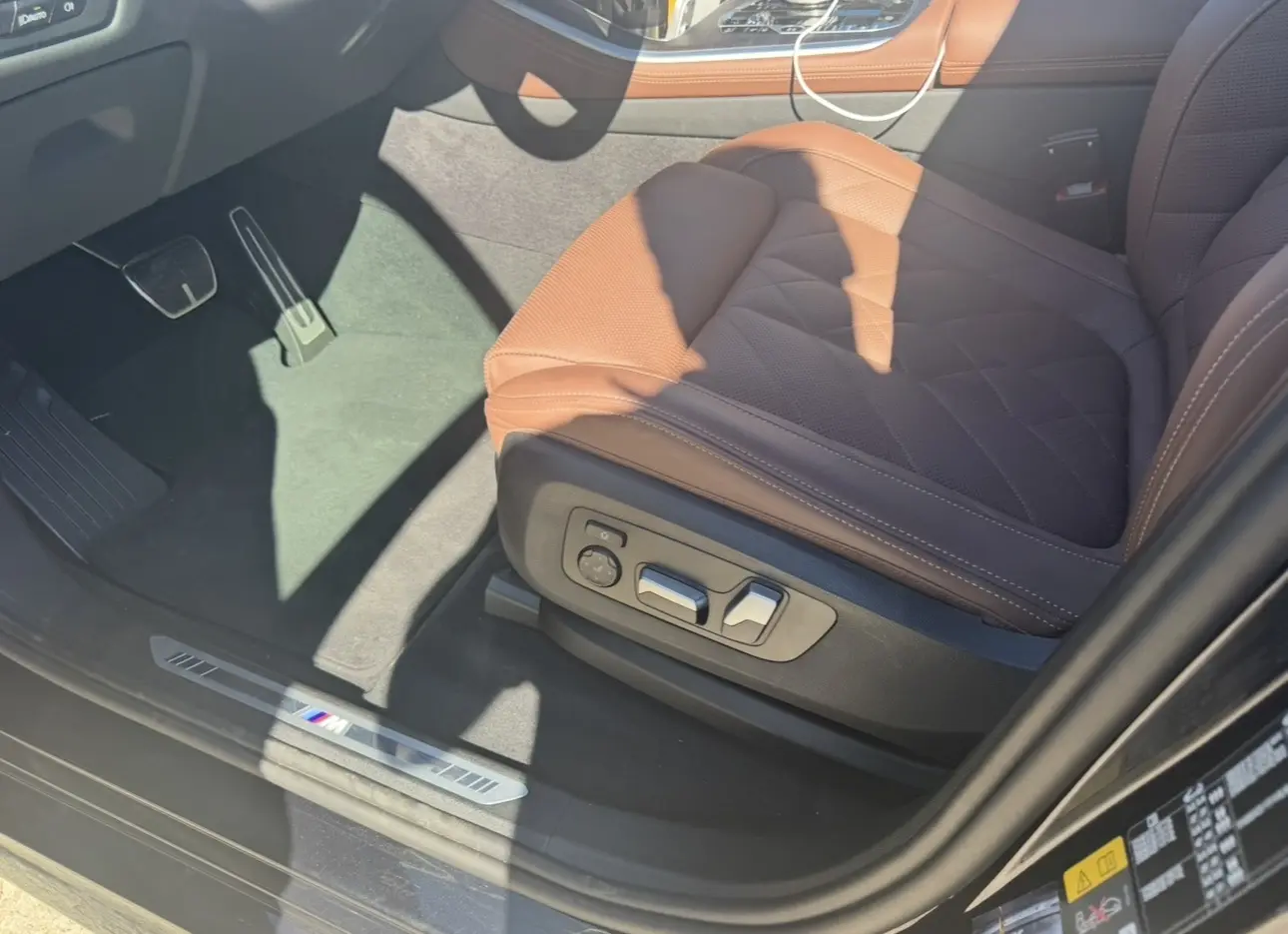 BMW X5 50 e xDrive Edição Desportiva M 7