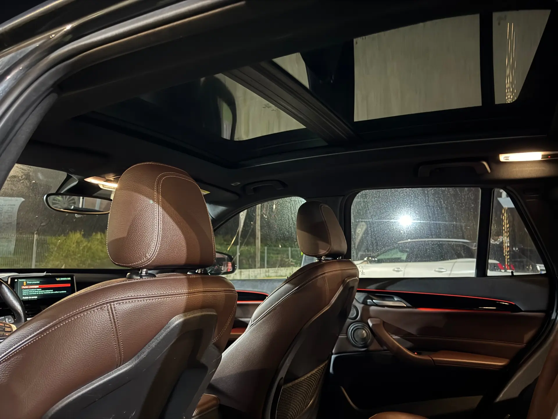 BMW X1 16 d sDrive Auto Line Sport 42