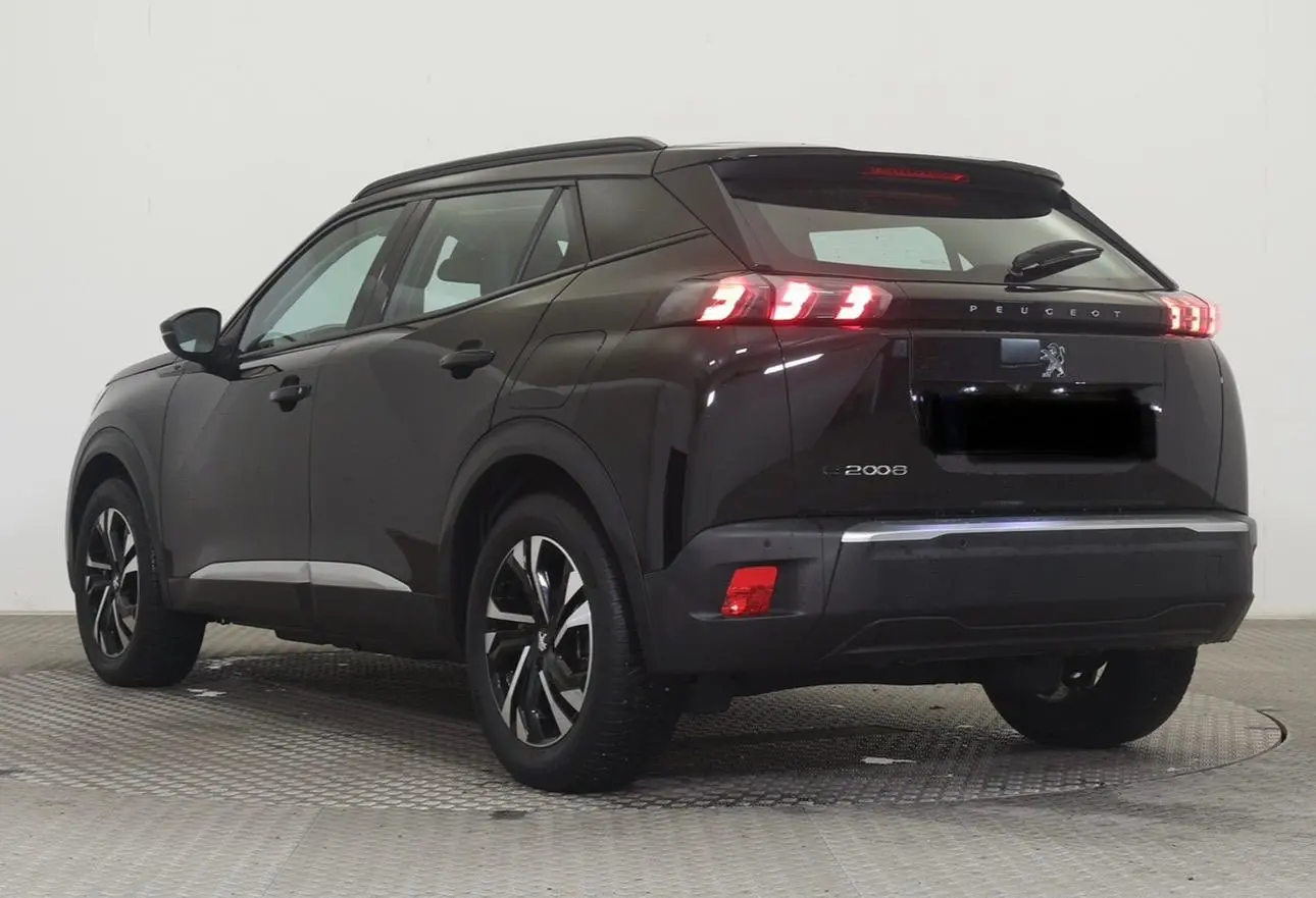 Peugeot e-2008 50 kWh Allure Pack 2