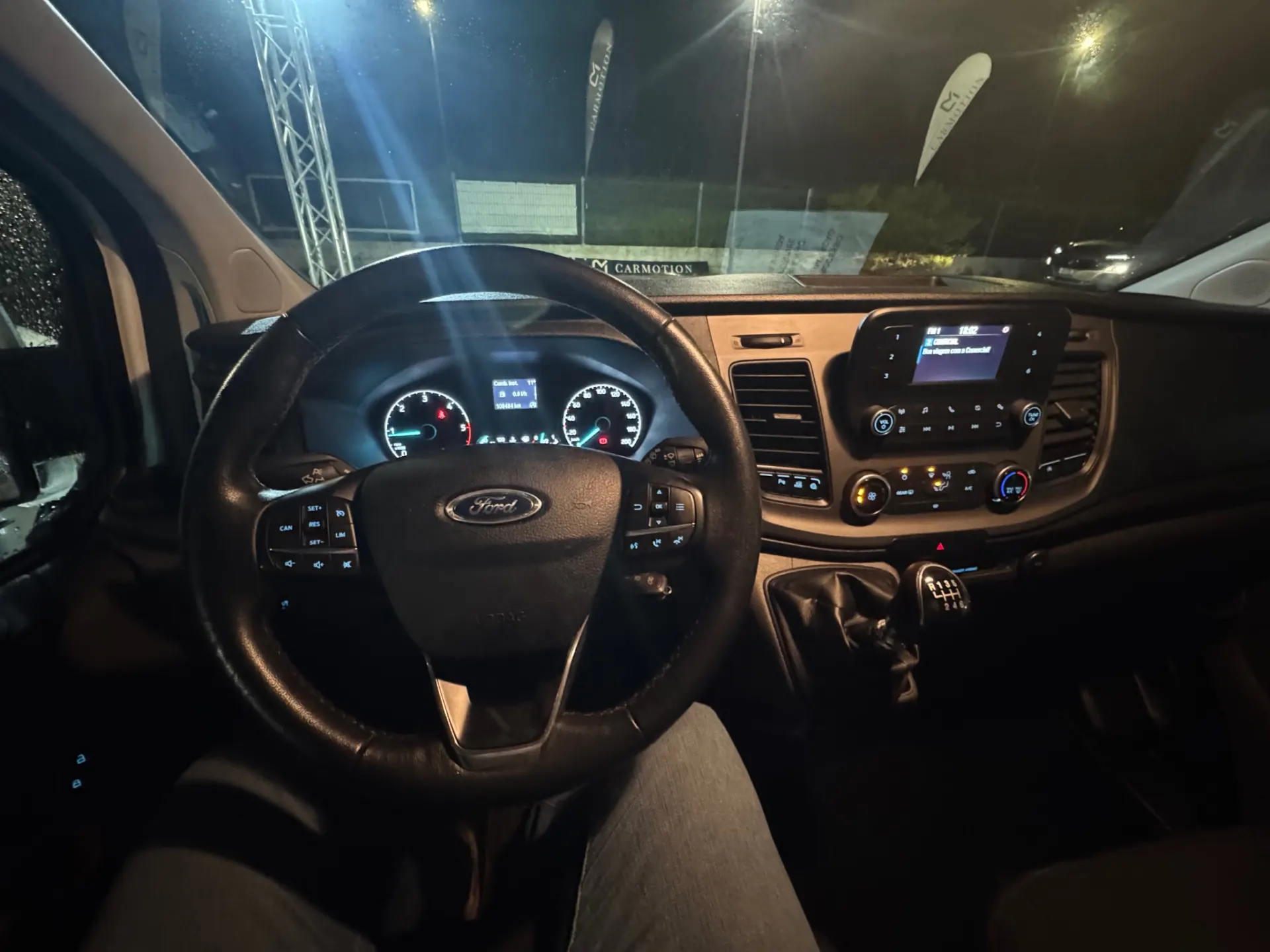 Ford Transit Custom 320L1 2.0 H1-T.B.Ambiente 27