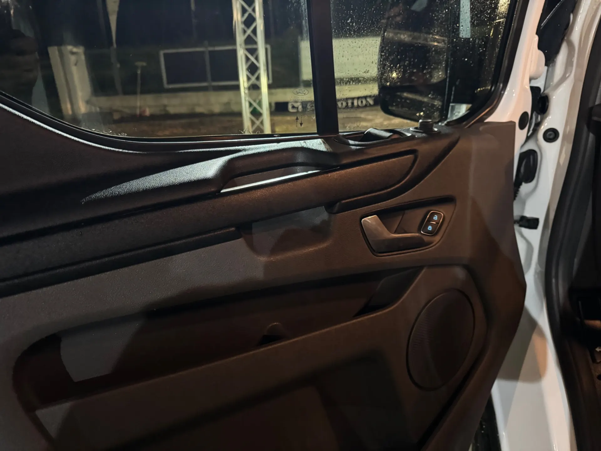 Ford Transit Custom 320L1 2.0 H1-T.B.Trend 21