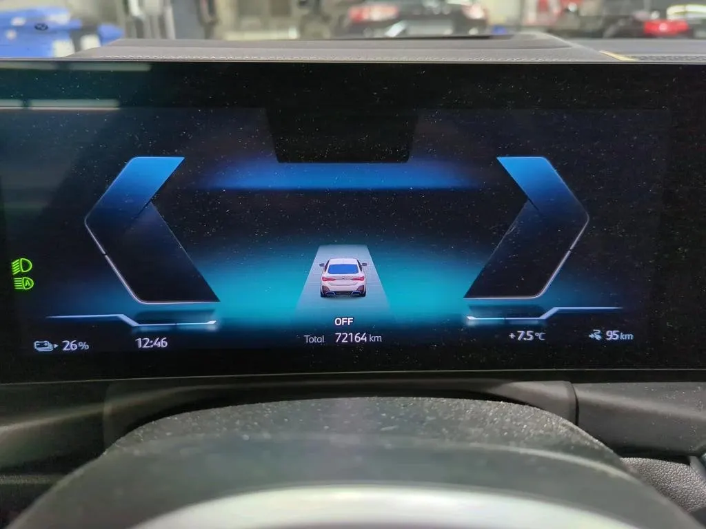 BMW i4 eDrive40 Pack Desportivo M 10