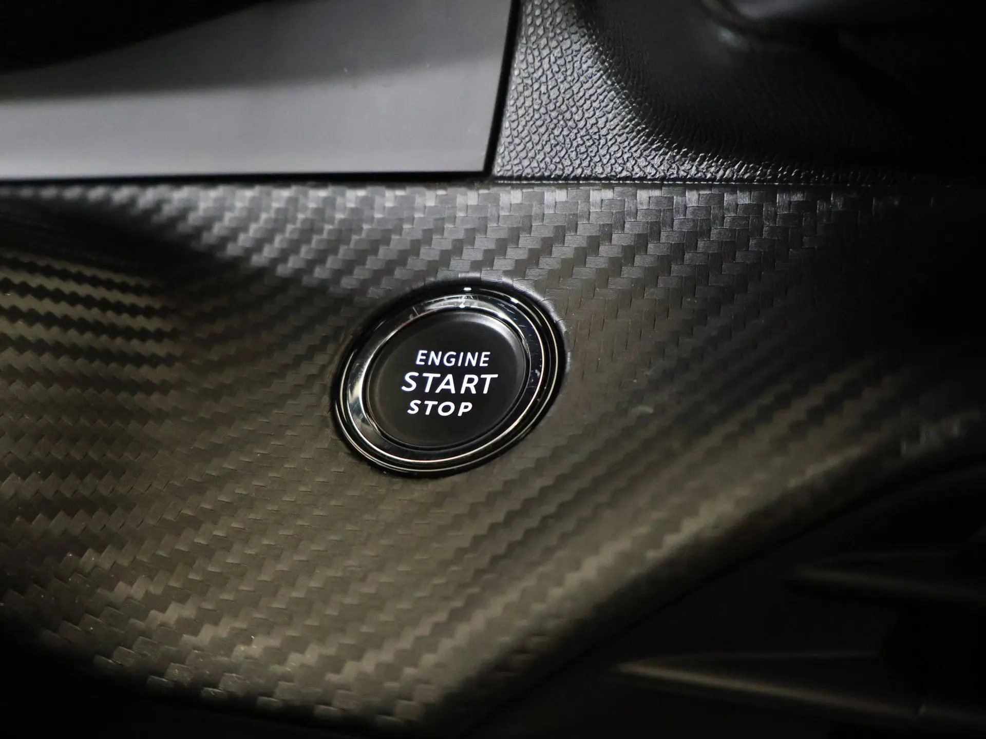 Peugeot e-2008 50 kWh Allure Pack 9