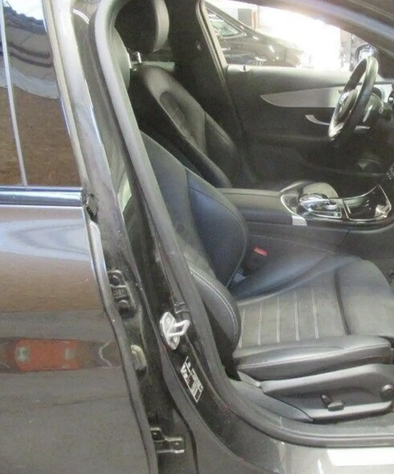 Mercedes-Benz C 300 de AMG Line 8