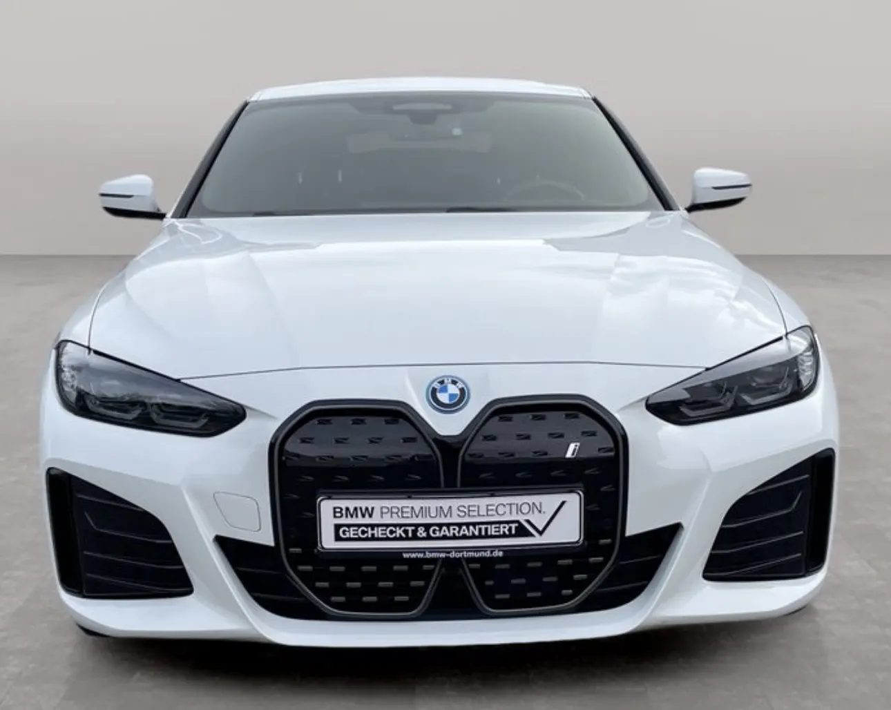 BMW i4 eDrive40 Pack Desportivo M 17