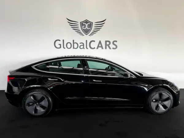 Tesla Model 3 Standard RWD Plus 11