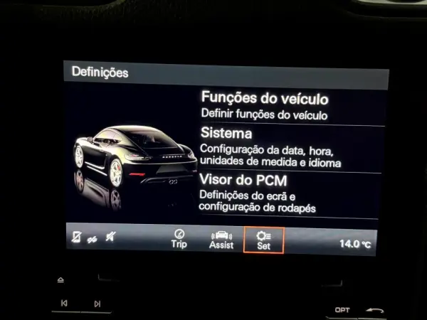 Porsche 718 Cayman 21