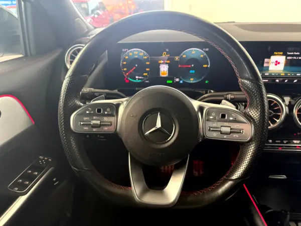 Mercedes-Benz EQA 250 AMG Line 14