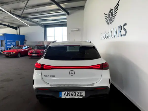Mercedes-Benz EQA 250 AMG Line 7