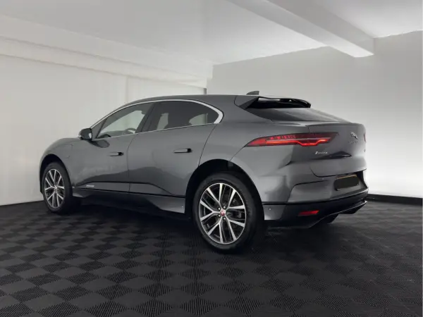 Jaguar I-Pace EV400 AWD HSE 4