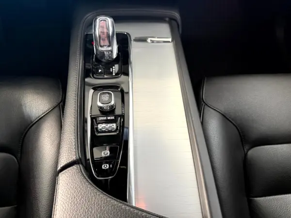 Volvo XC 90 2.0 T8 PHEV Excellence AWD 24