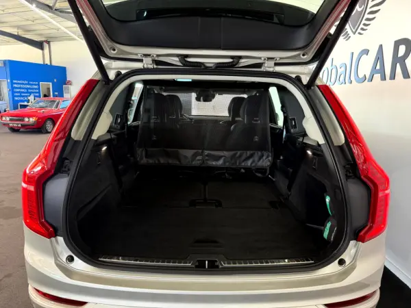 Volvo XC 90 2.0 T8 PHEV Excellence AWD 13