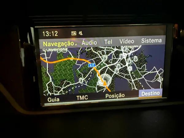 Mercedes-Benz E 250 CDi Elegance BlueEfficiency Auto. 29