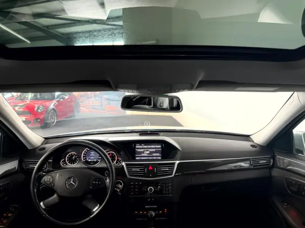 Mercedes-Benz E 250 CDi Elegance BlueEfficiency Auto. 20