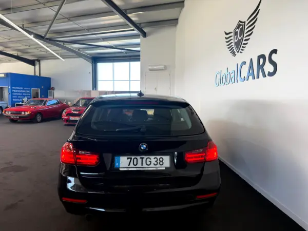 BMW 318 d Navigation 9