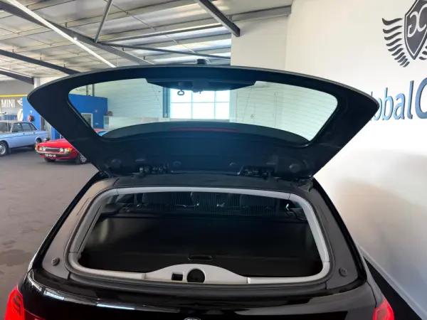 BMW 318 d Navigation 10