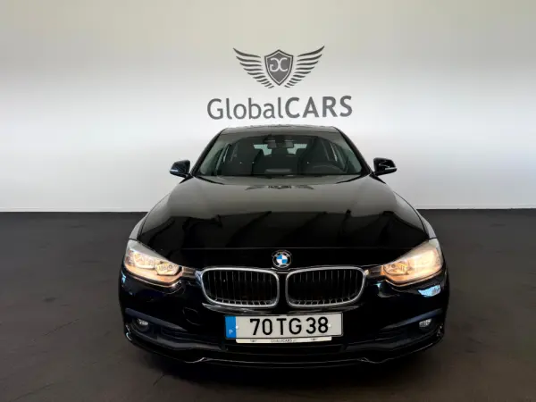 BMW 318 d Navigation 2