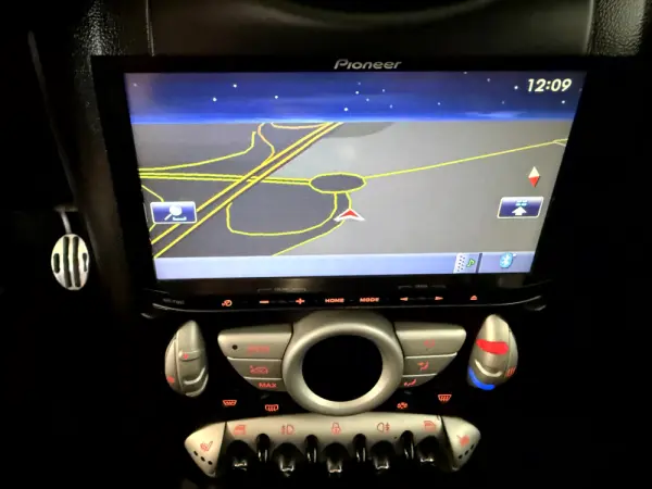 MINI Coupé John Cooper Works 21