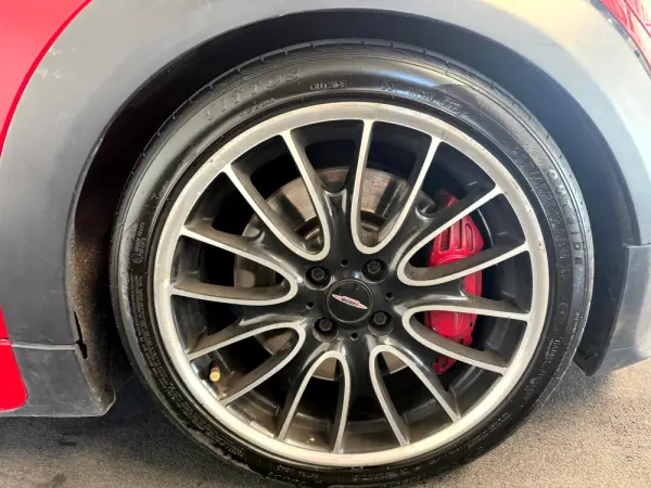 MINI Coupé John Cooper Works 5