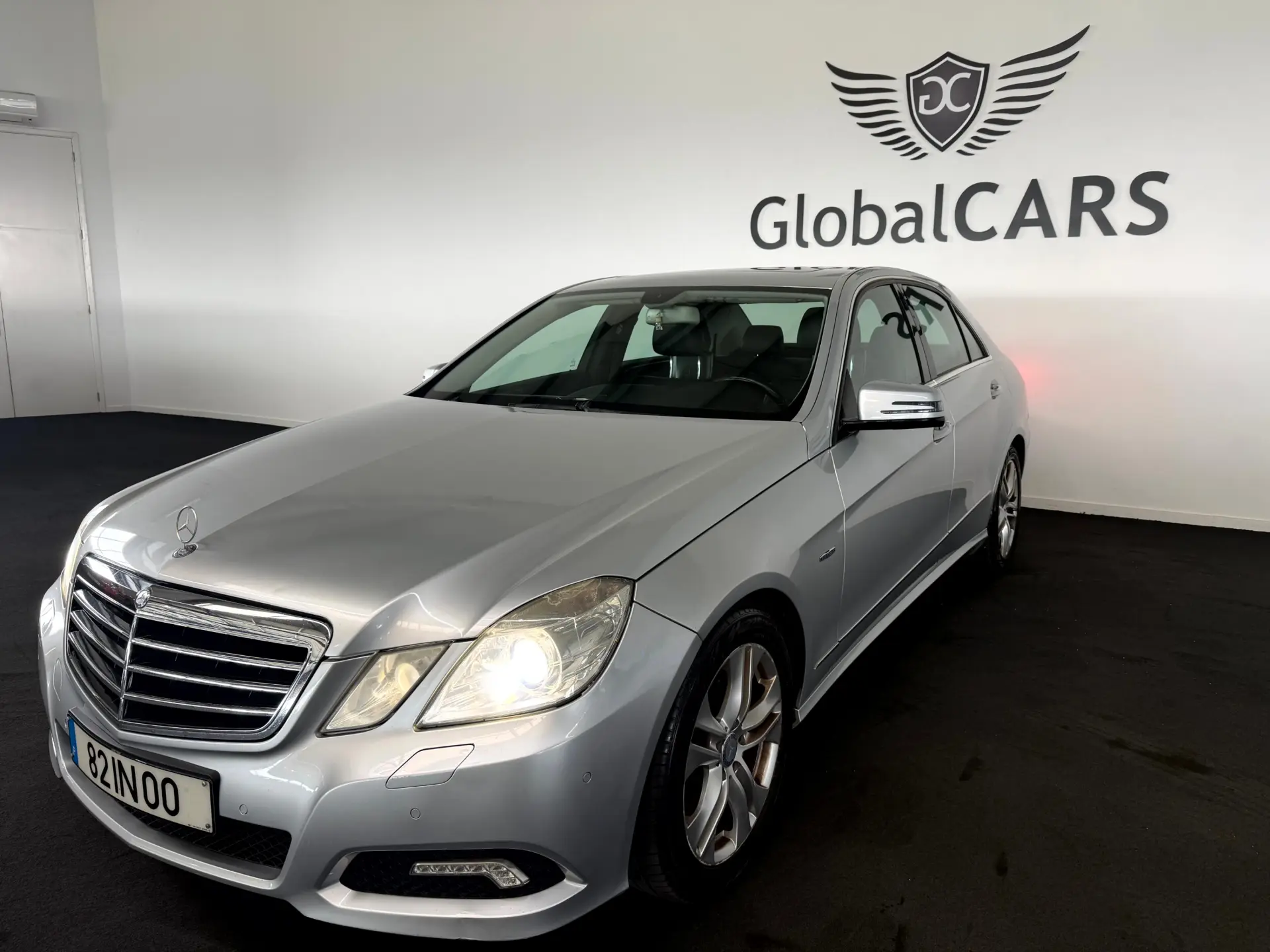 Mercedes-Benz E 250 CDi Elegance BlueEfficiency Auto. 3