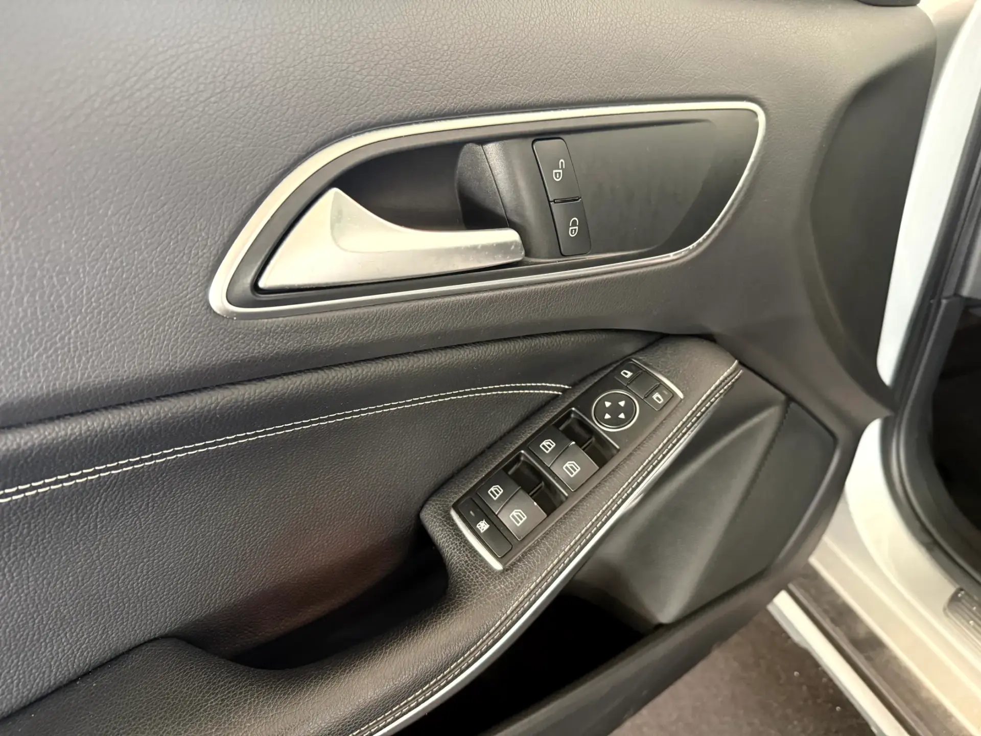 Mercedes-Benz GLA 200 CDi Urban Aut. 21