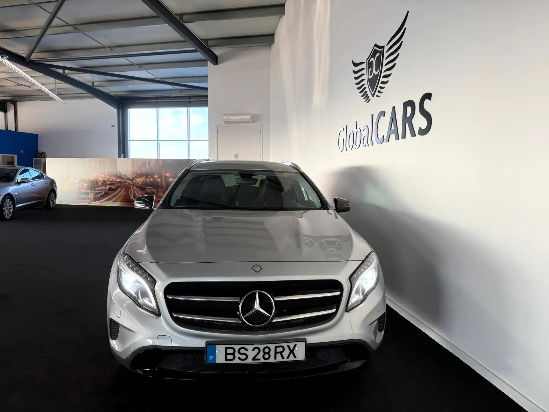 Mercedes-Benz GLA 200 CDi Urban Aut. 38