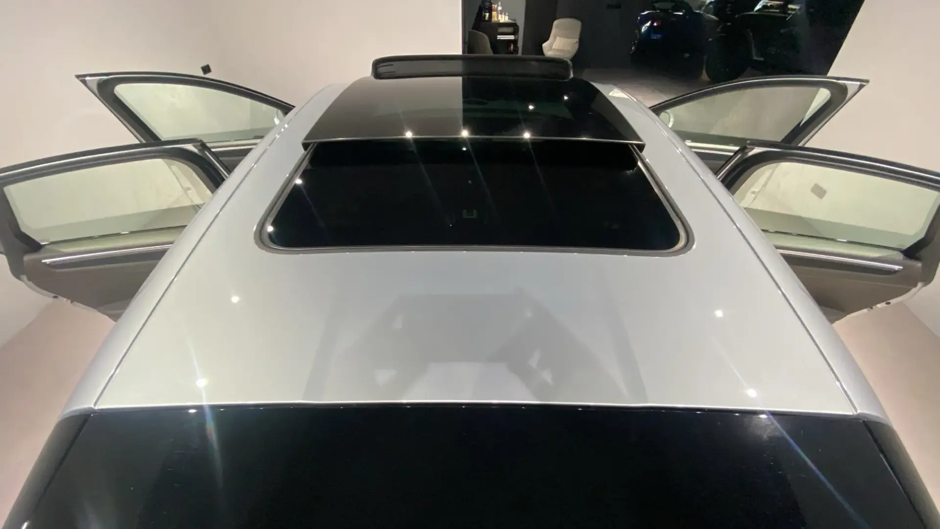 Porsche Macan Outro 33