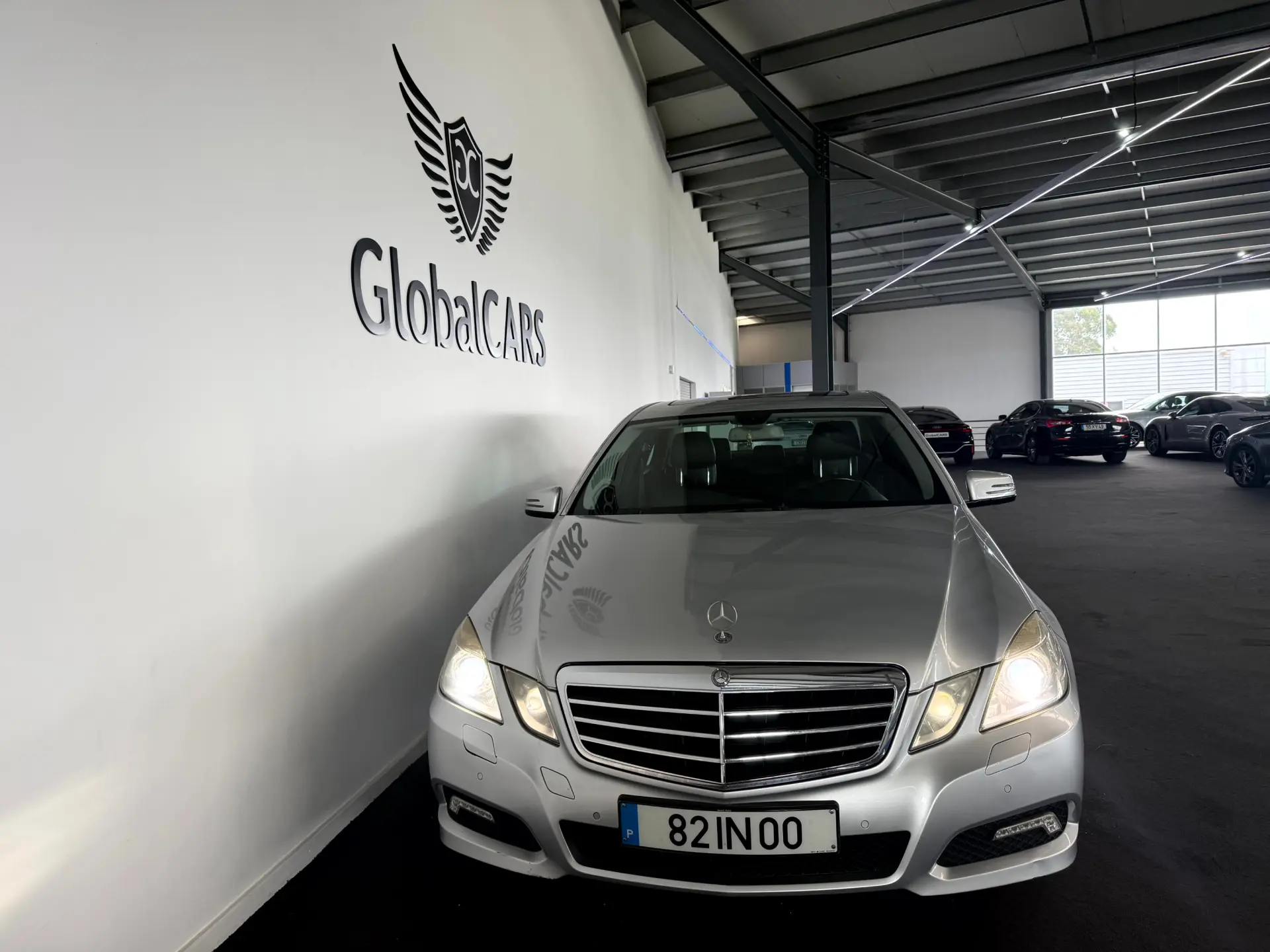 Mercedes-Benz E 250 CDi Elegance BlueEfficiency Auto. 11
