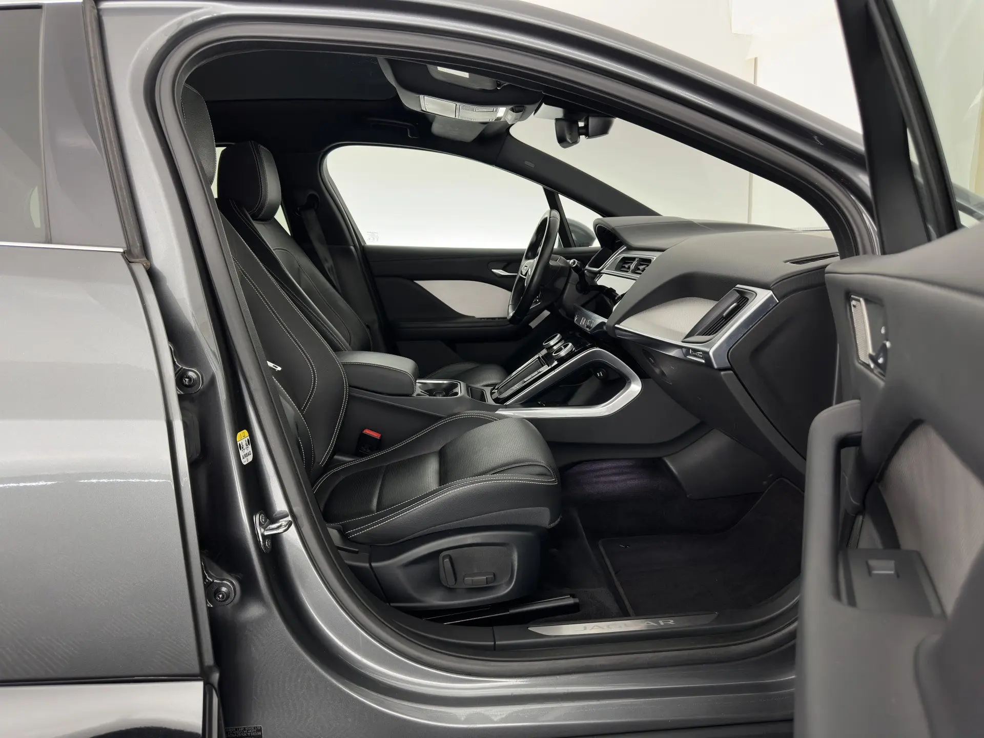 Jaguar I-Pace EV400 AWD HSE 7