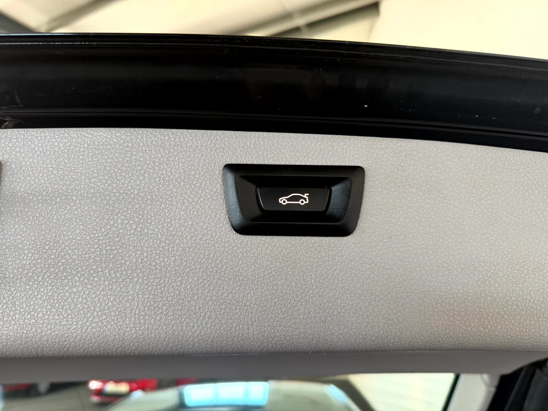 BMW 318 d Navigation 13