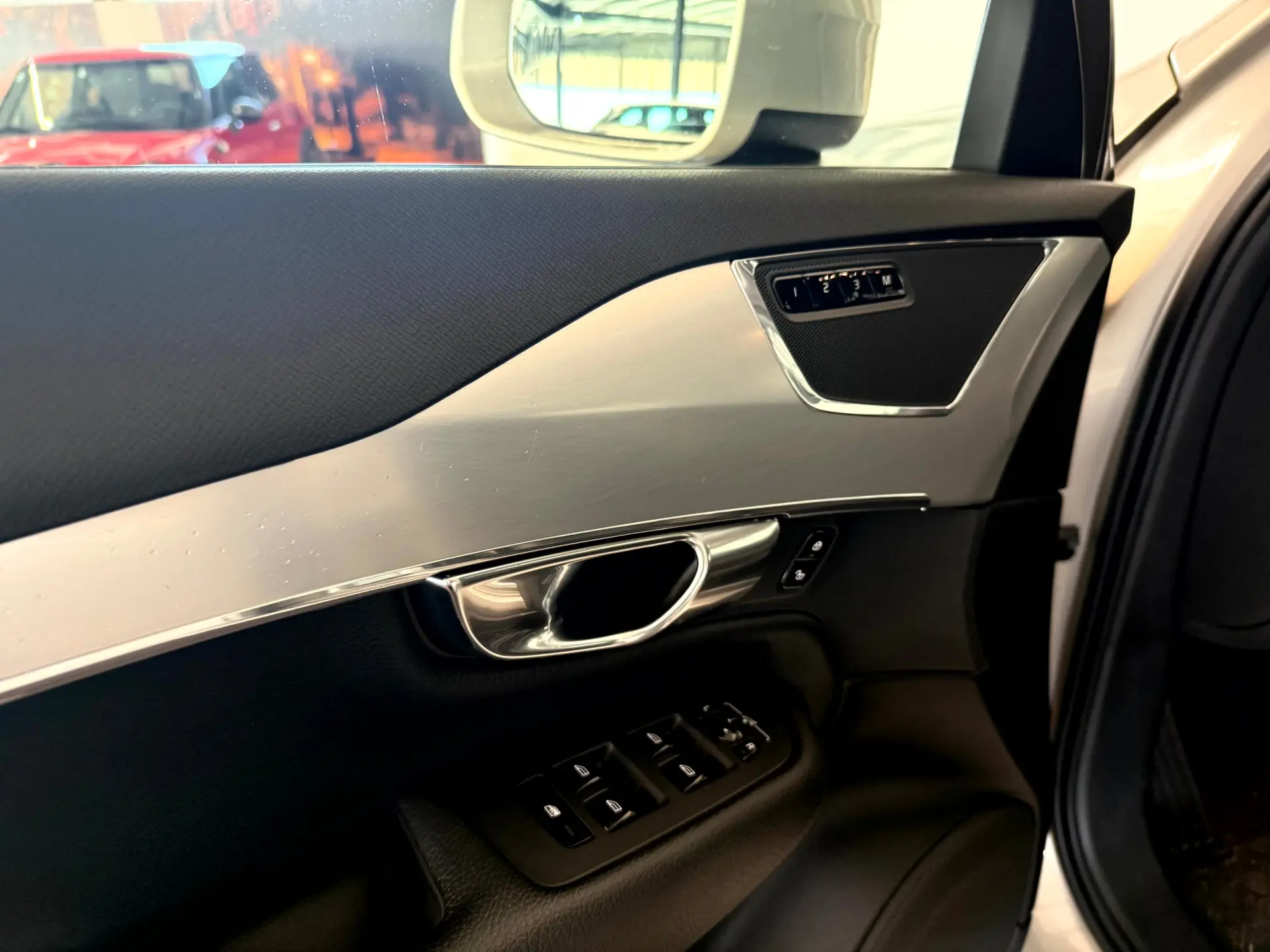 Volvo XC 90 2.0 T8 PHEV Excellence AWD 29