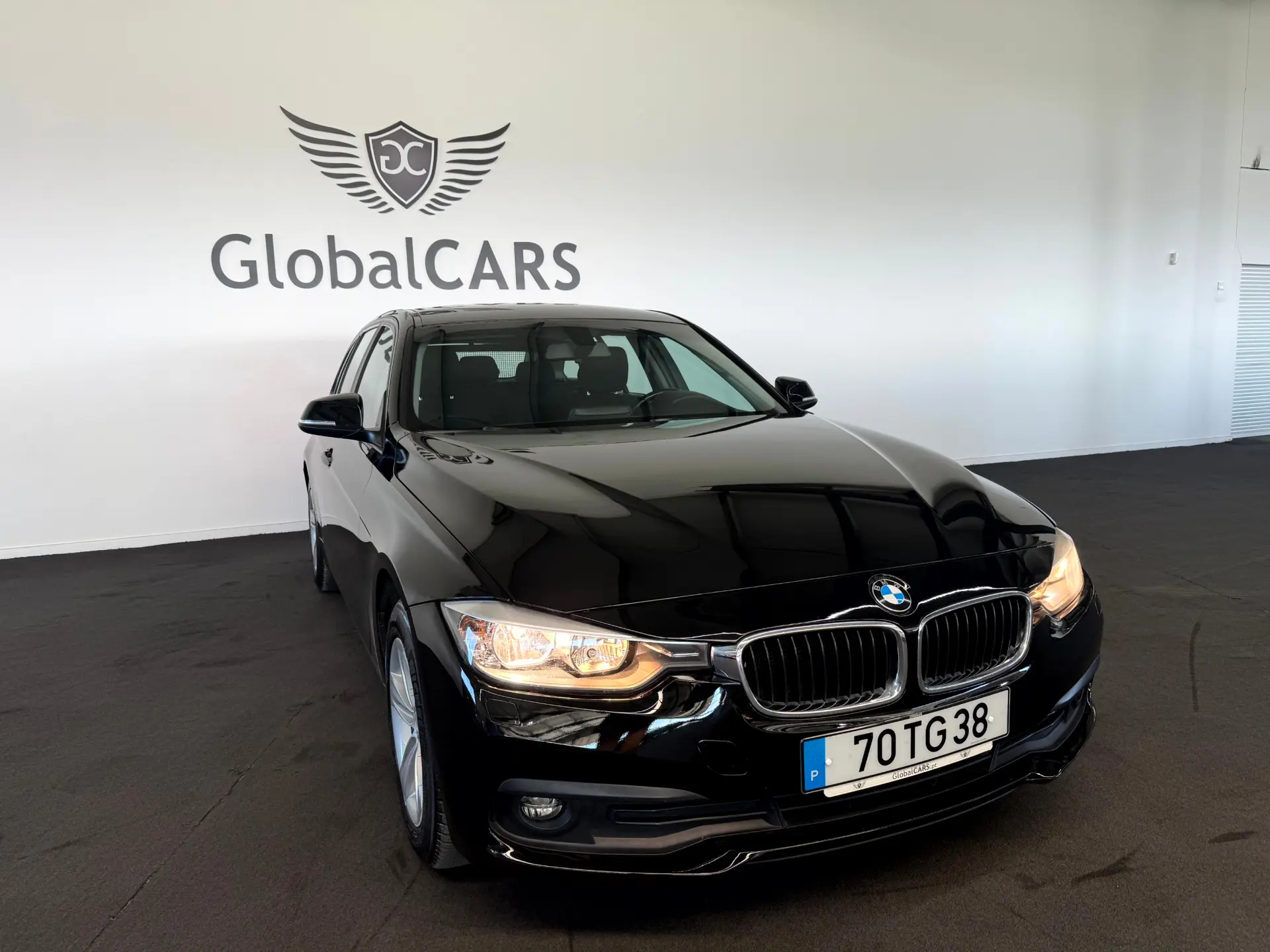 BMW 318 d Navigation 4