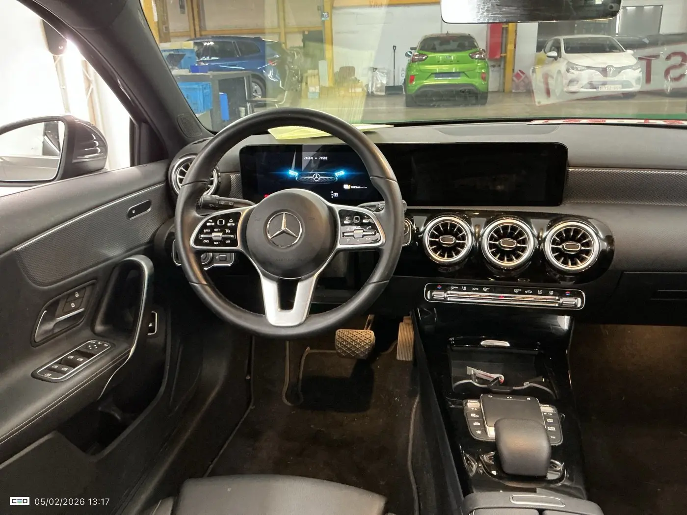 Mercedes-Benz A 250 e 8G-DCT Advanced Progressive 4