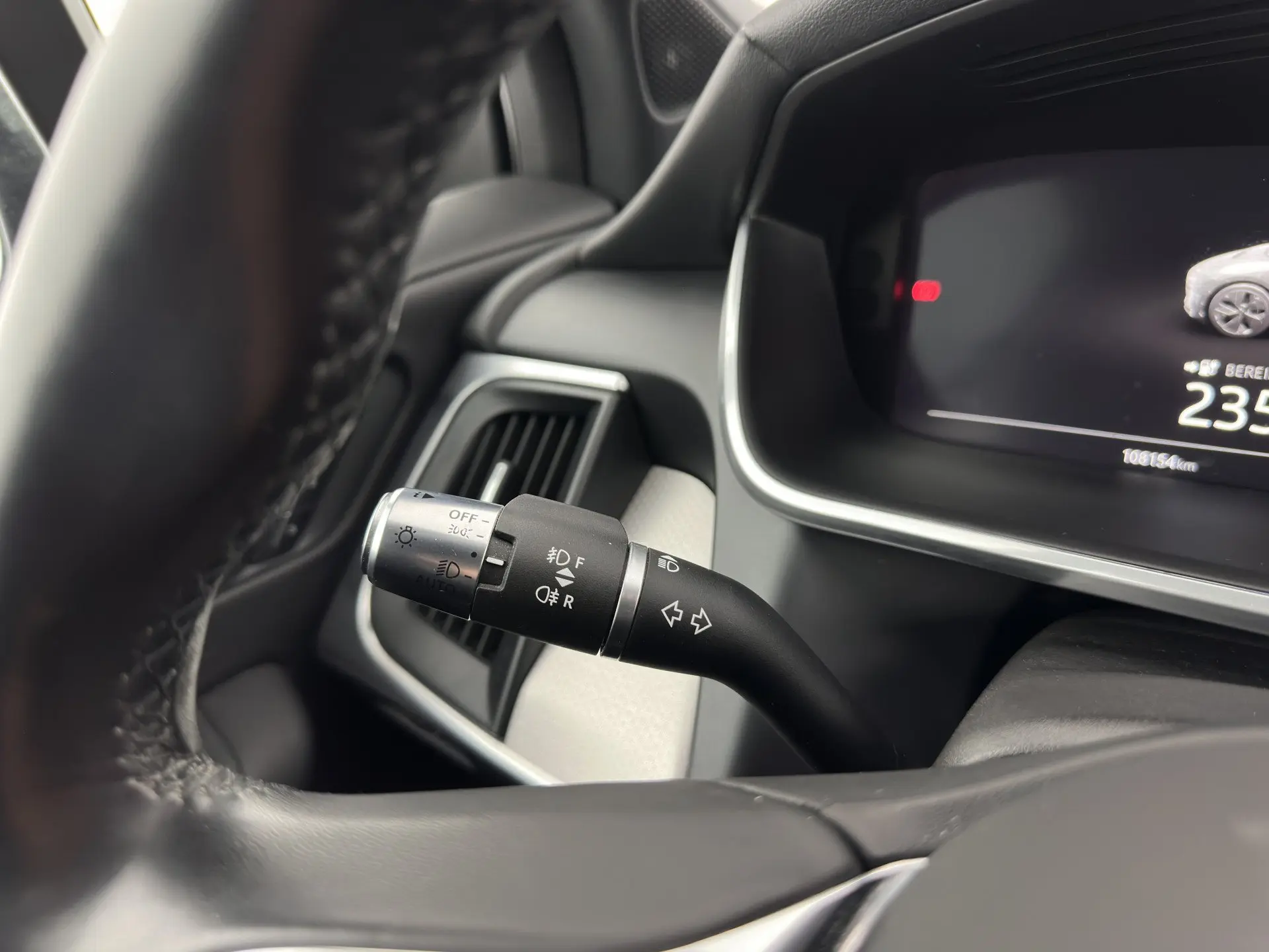 Jaguar I-Pace EV400 AWD HSE 26