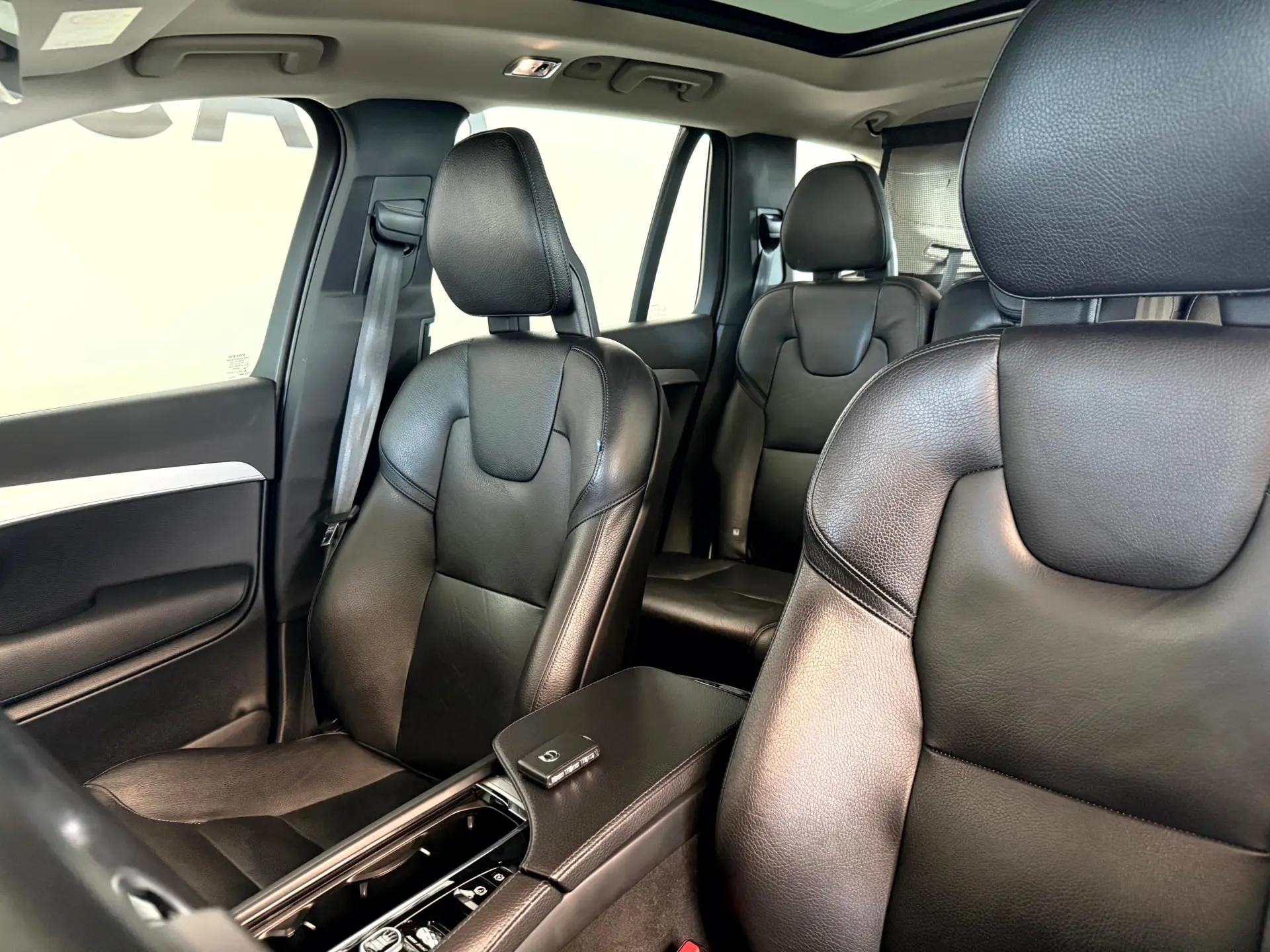 Volvo XC 90 2.0 T8 PHEV Excellence AWD 32