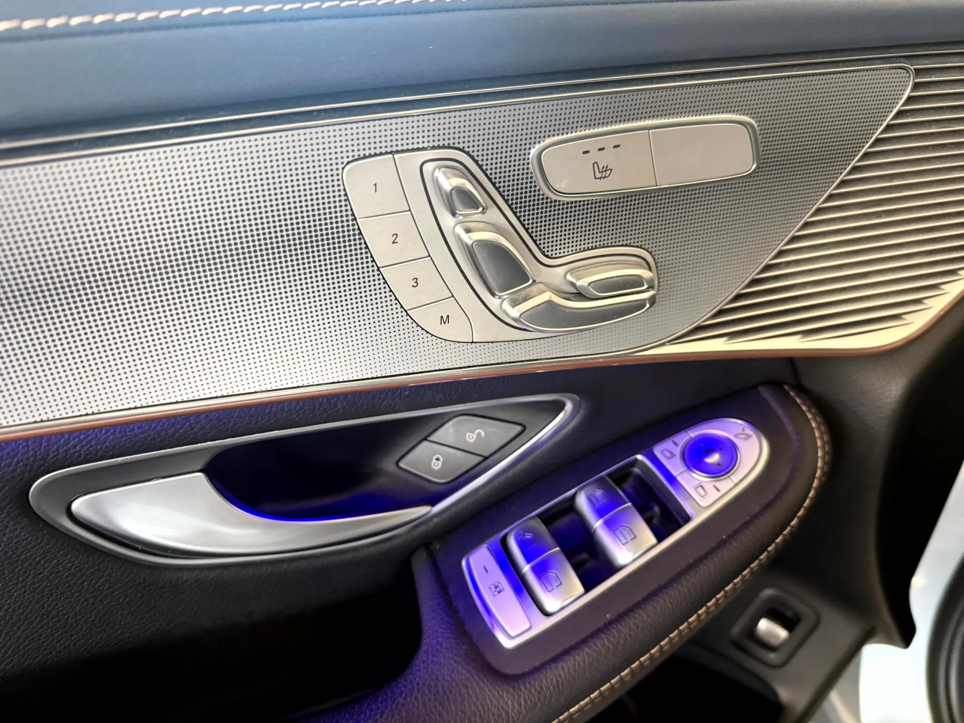 Mercedes-Benz EQC 400 4Matic Edition 1886 37