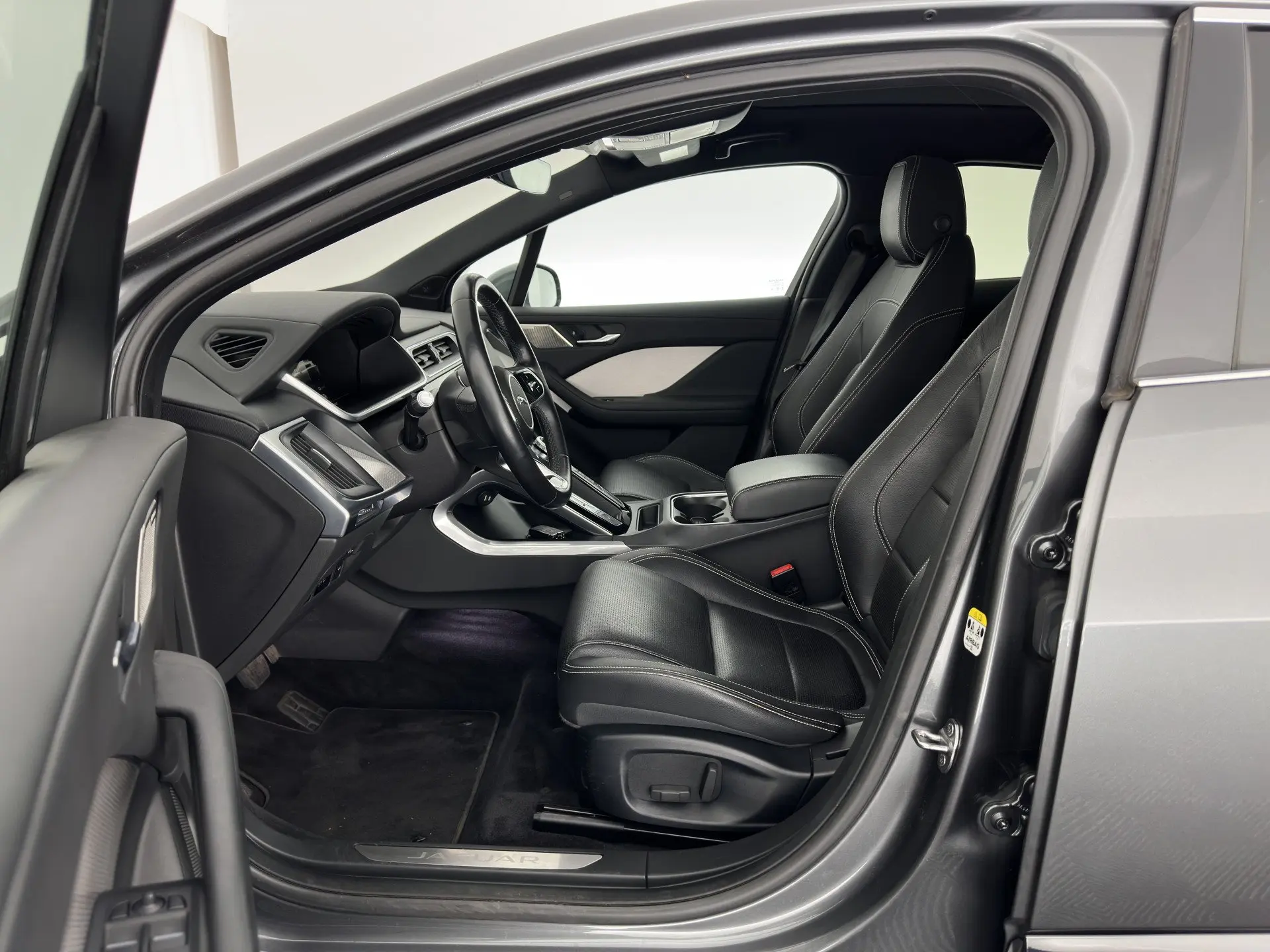 Jaguar I-Pace EV400 AWD HSE 16